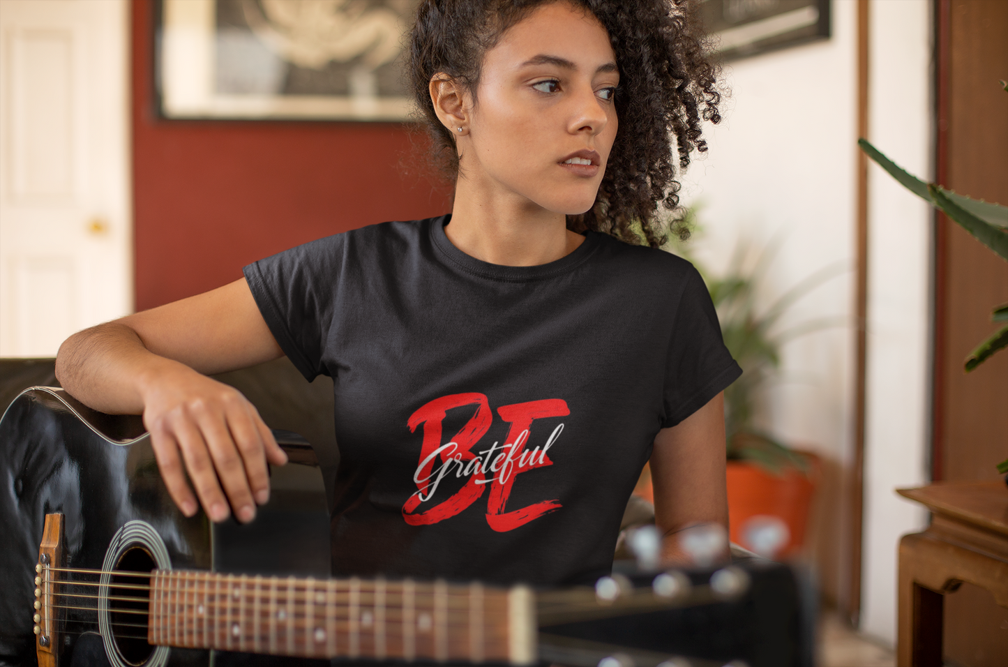 'Be Grateful' Cotton Tee - Spread Gratitude
